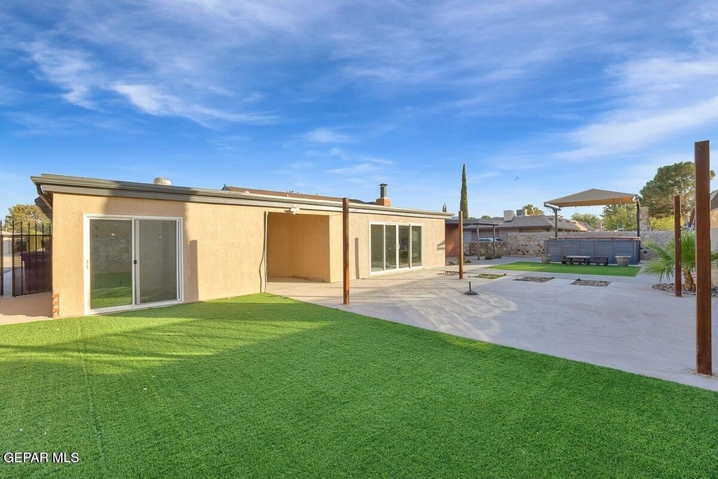 3709 Roslyn Drive - Photo 27