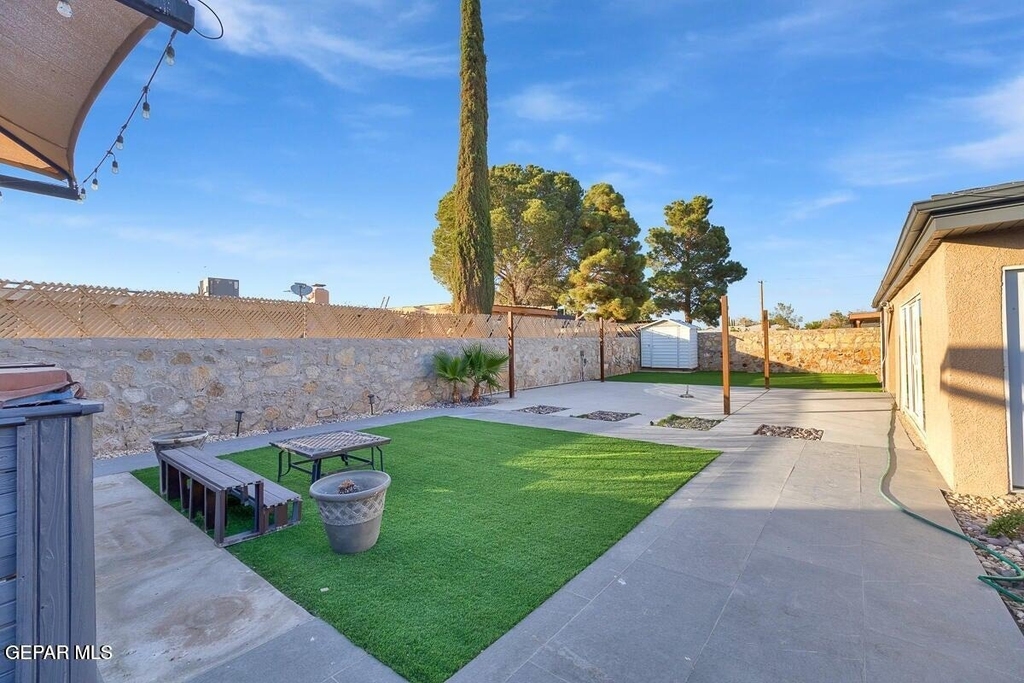 3709 Roslyn Drive - Photo 23