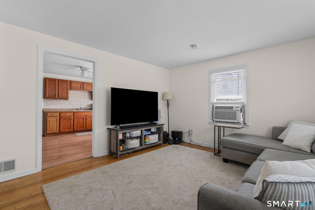 216 Country Road - Photo 3
