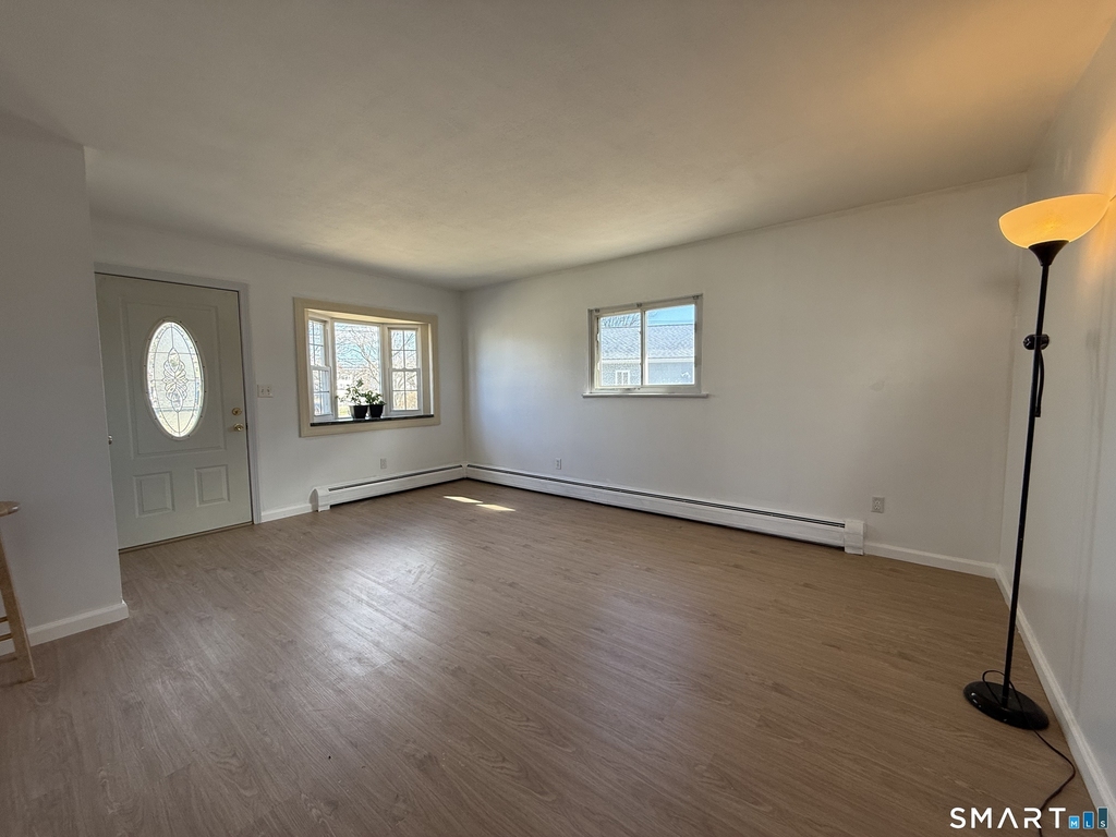 35 Early Avenue - Photo 8