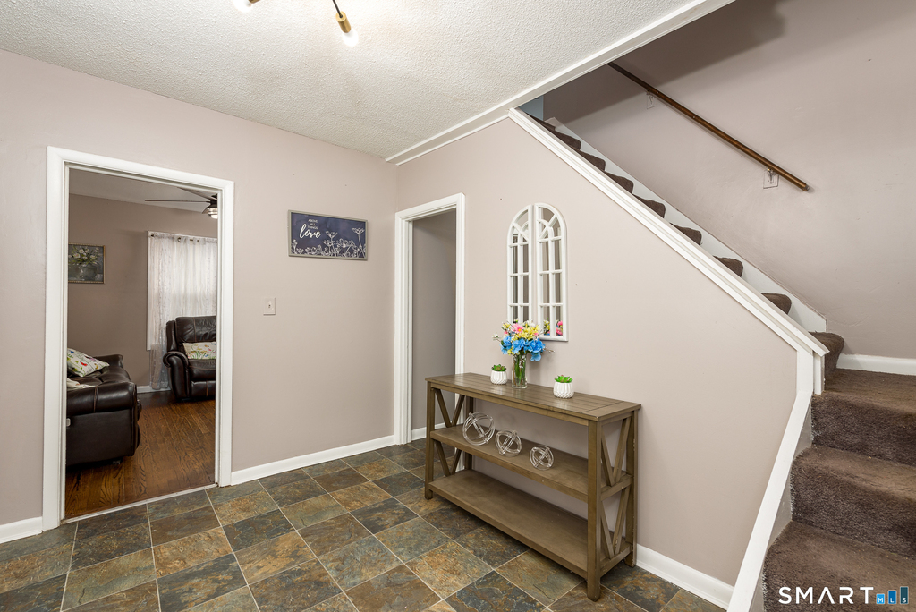 165 Oak Street - Photo 6