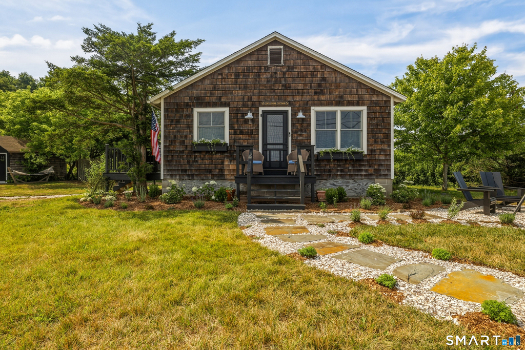 69 Daniel Avenue - Photo 0