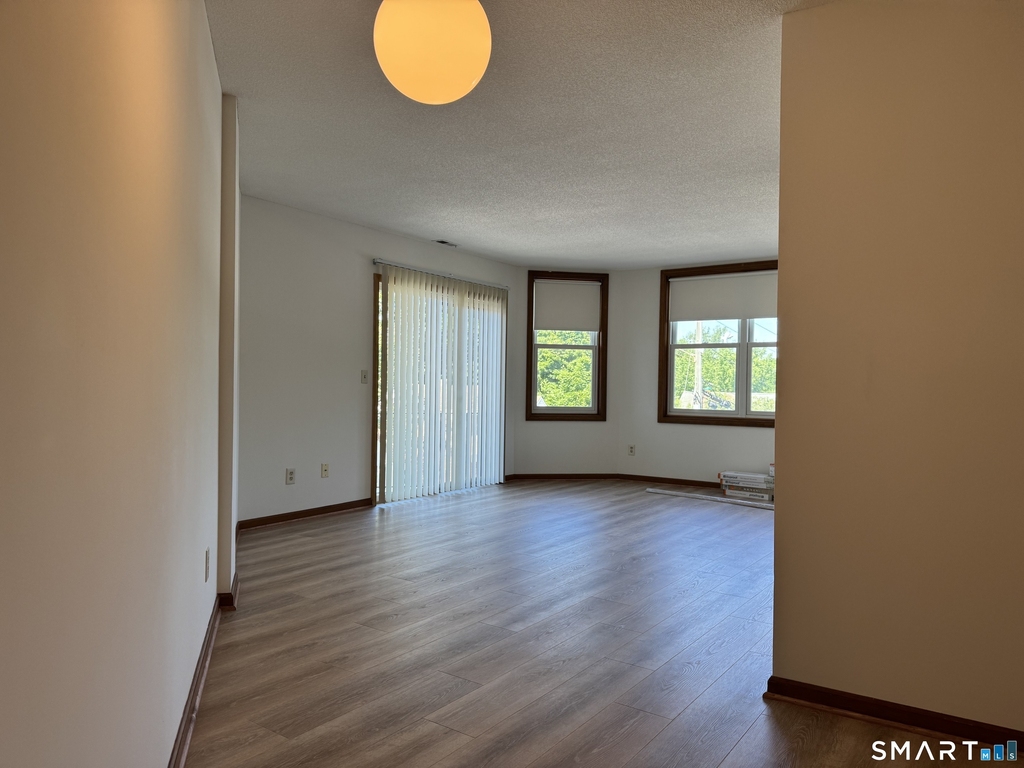 1022 Main Street - Photo 1