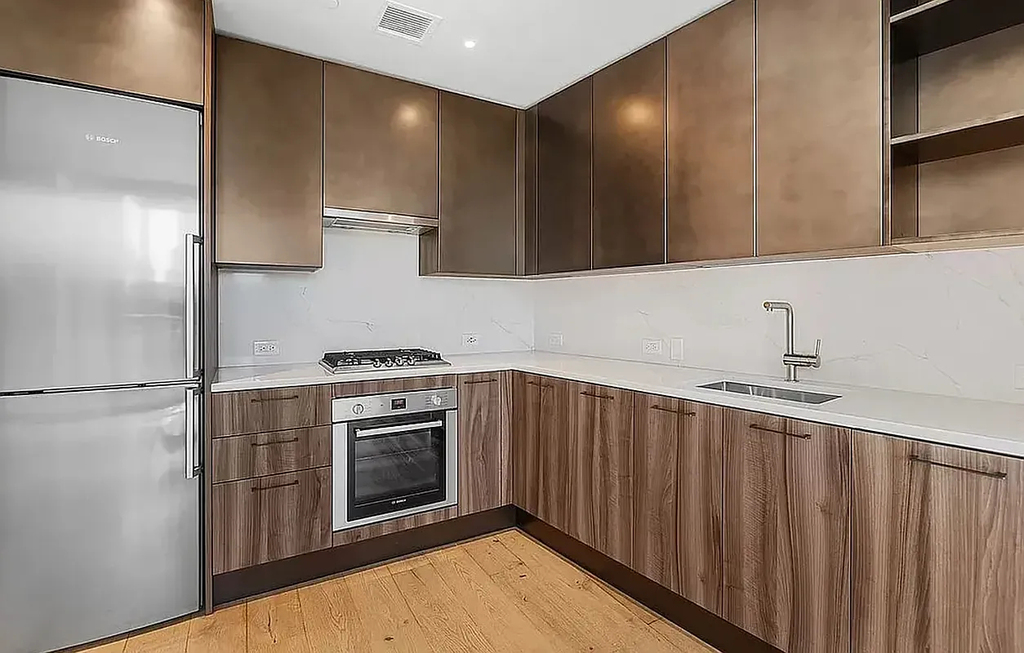251 East 2nd Street - Photo 5