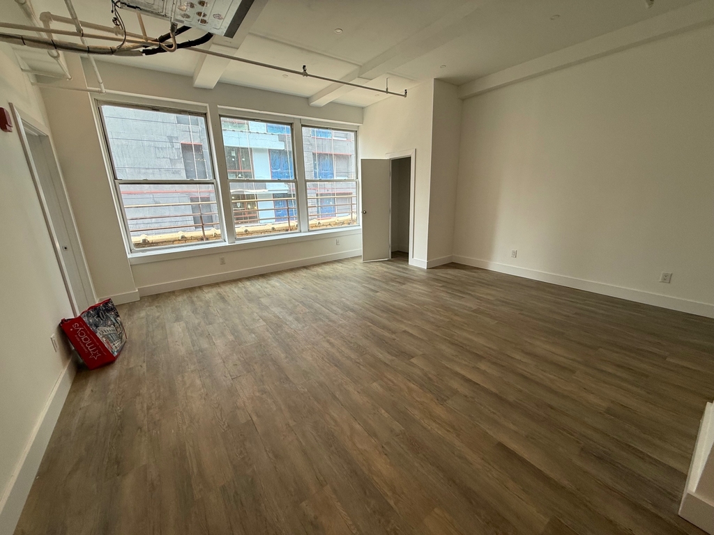 248 West 35th Street - Photo 1