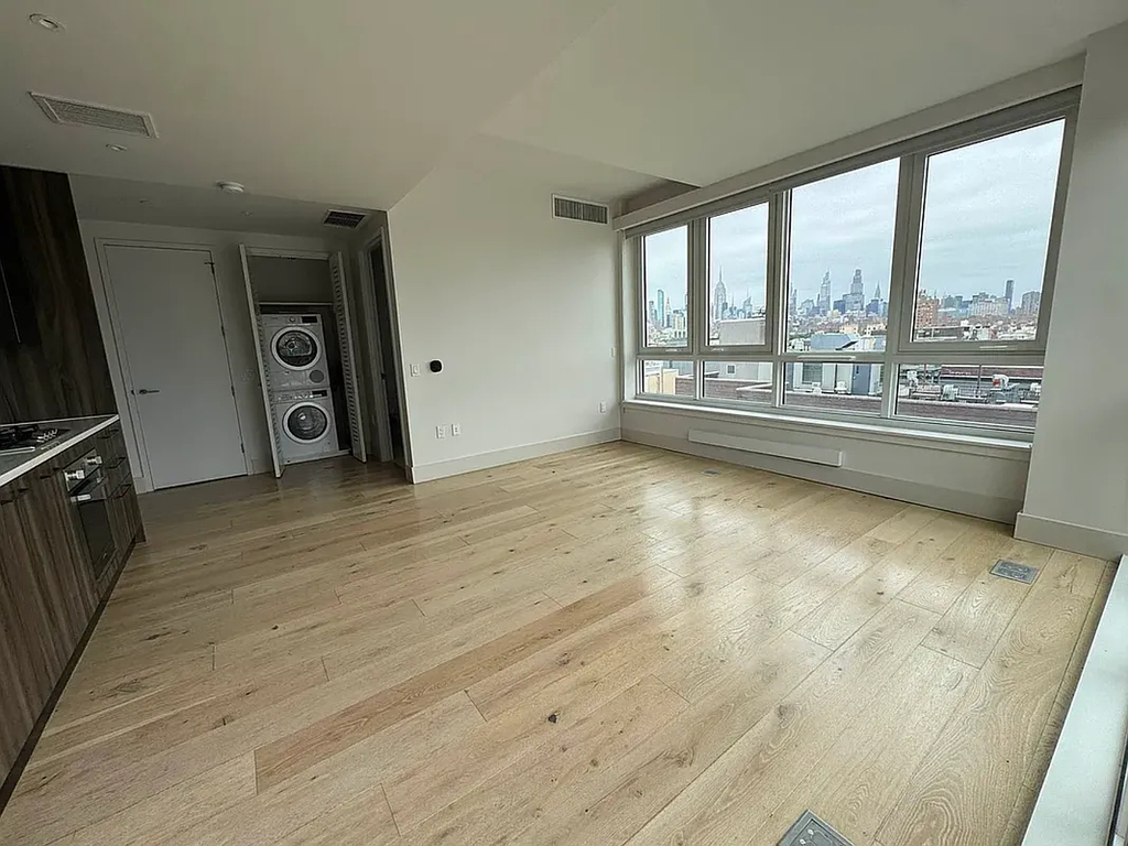 251 EAST - Photo 1