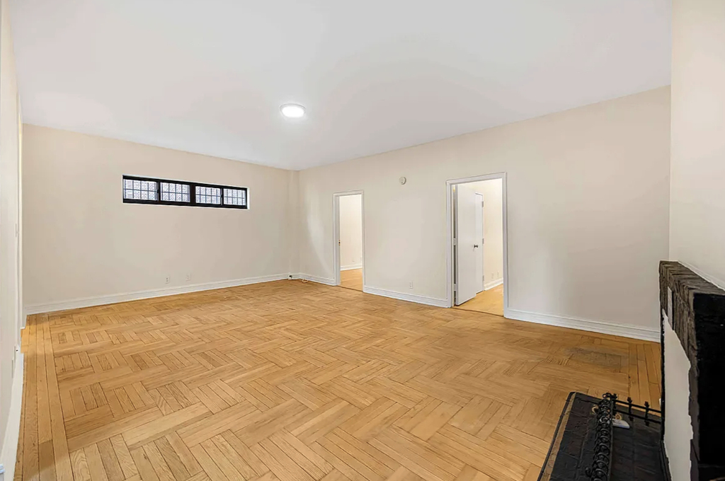107 East 63rd Street - Photo 4
