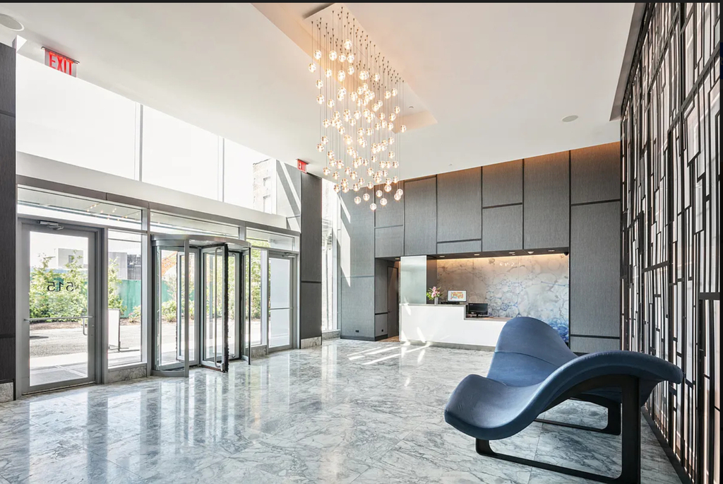 West 36th Street - Photo 10