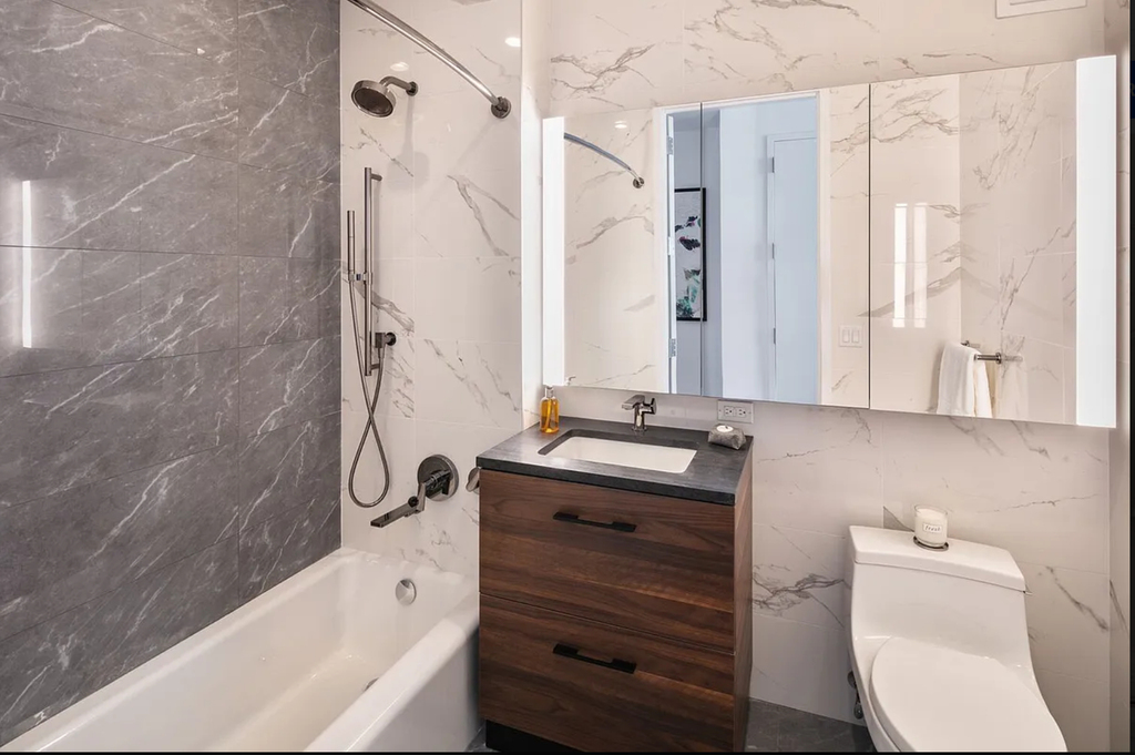 West 36th Street - Photo 9