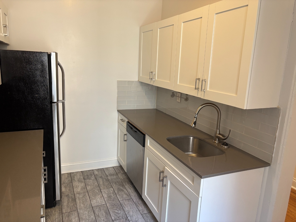 W.164th St and Fort Washington Avenue - Photo 1