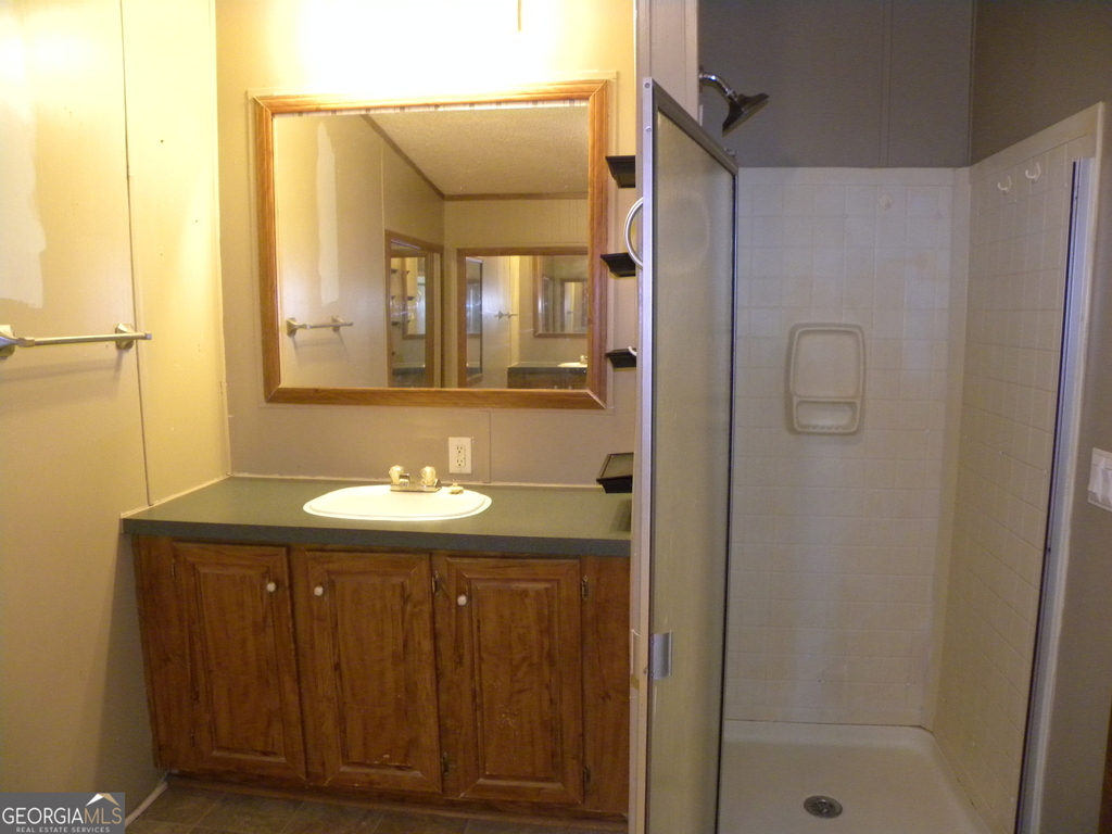 2627 Cole Road - Photo 8