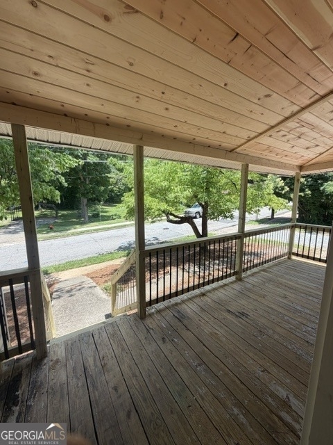 64 Wesley Street - Photo 1