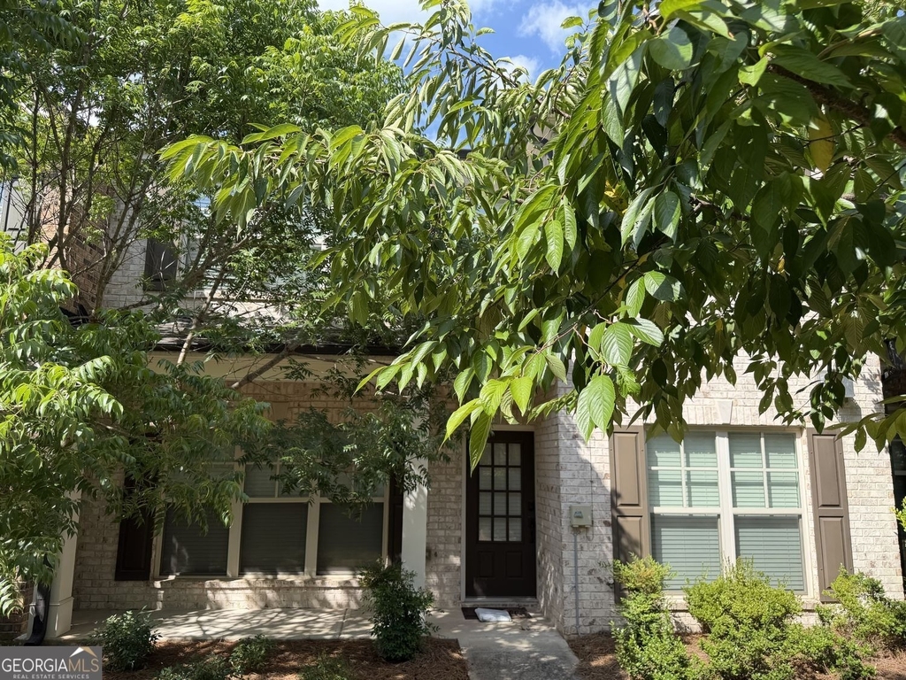 3772 Ledgemont Drive - Photo 1