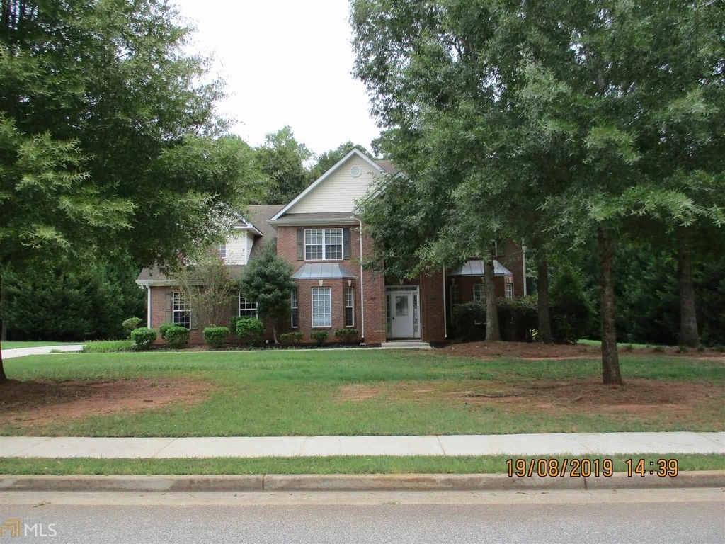 143 Marshas Vineyard - Photo 1