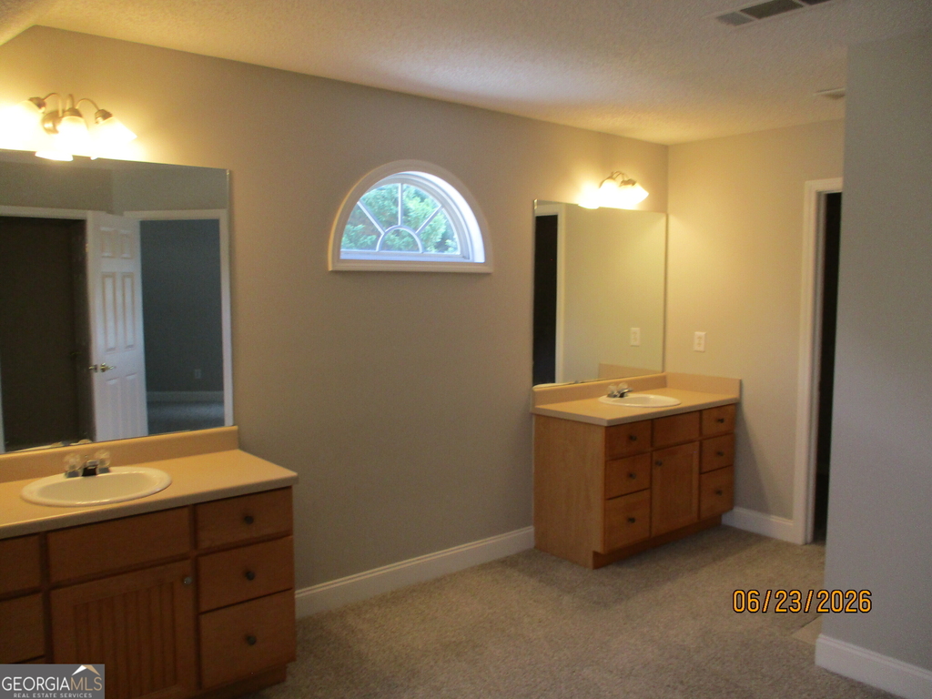 143 Marshas Vineyard - Photo 20