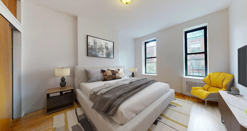 East 90th  Street - Photo 1