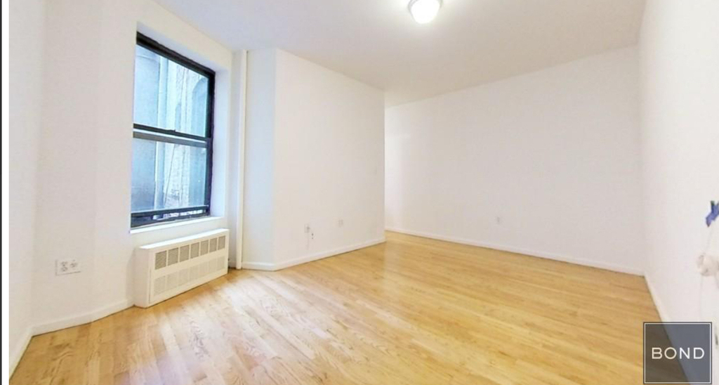 East 70th Street - Photo 3