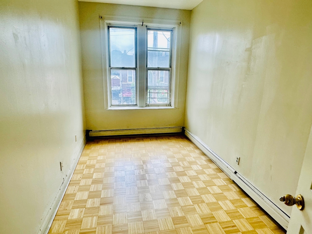 201 East 51st Street - Photo 7