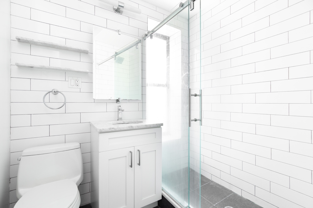 47 East 7th Street - Photo 4