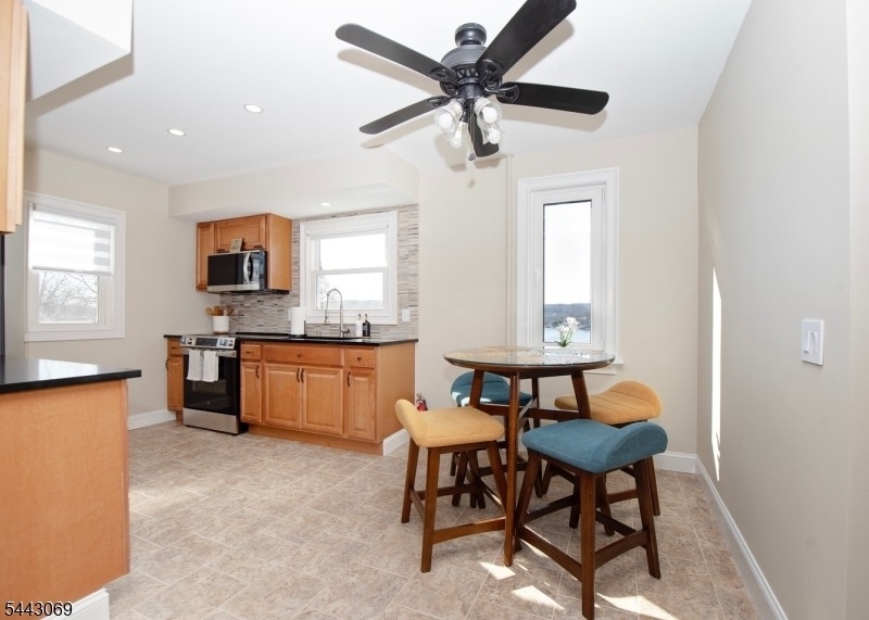 6 Lakeview Ter - Photo 12