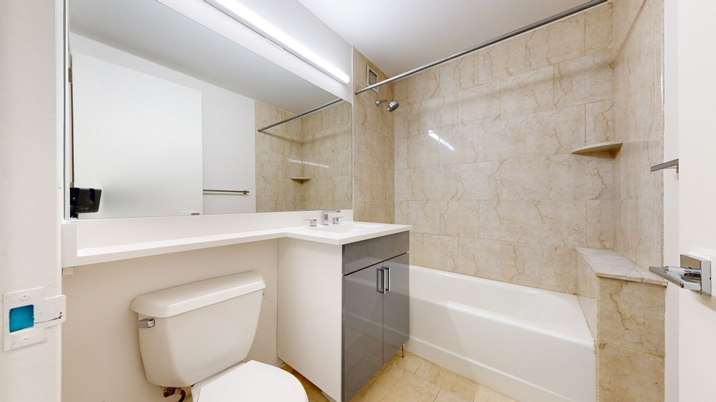 10 Hanover Square - Photo 4