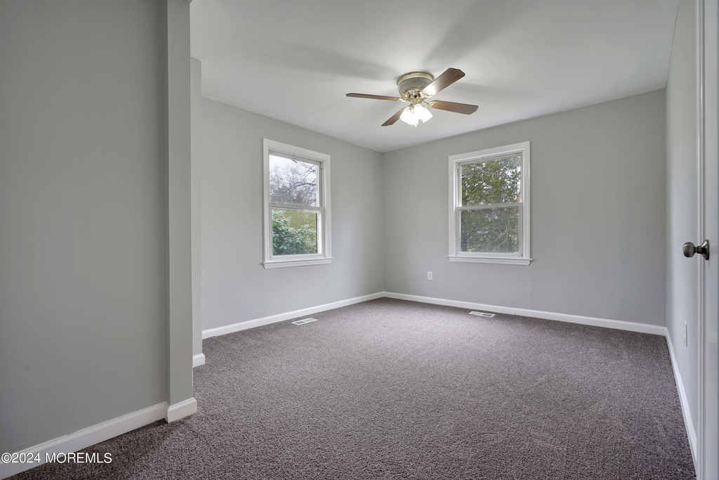 13 Swain Avenue - Photo 21