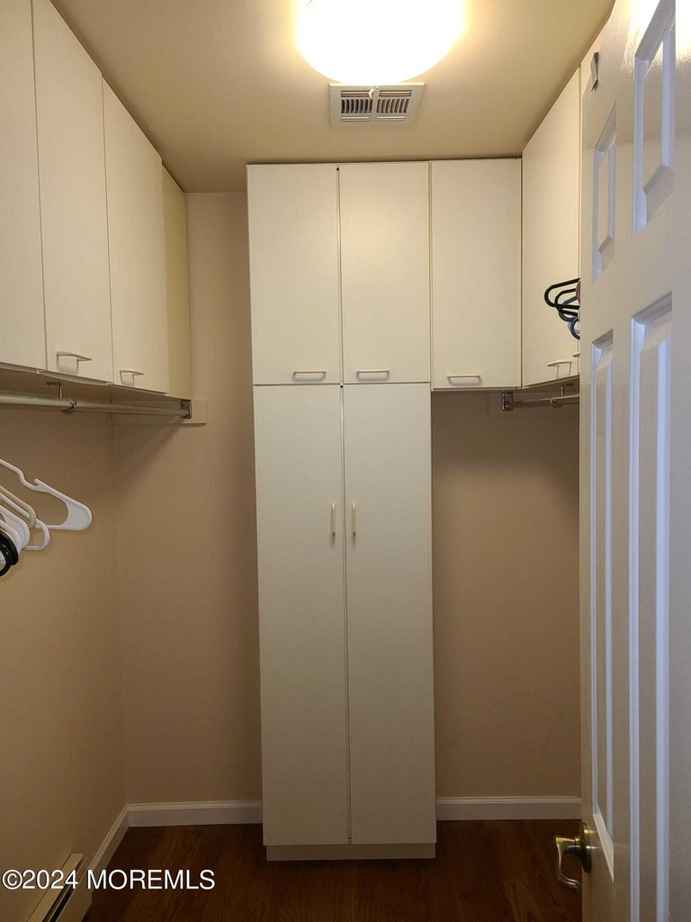 1578 N Bay Avenue - Photo 42