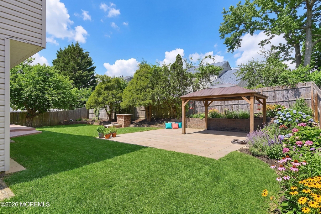15 Bristlecone Drive - Photo 38