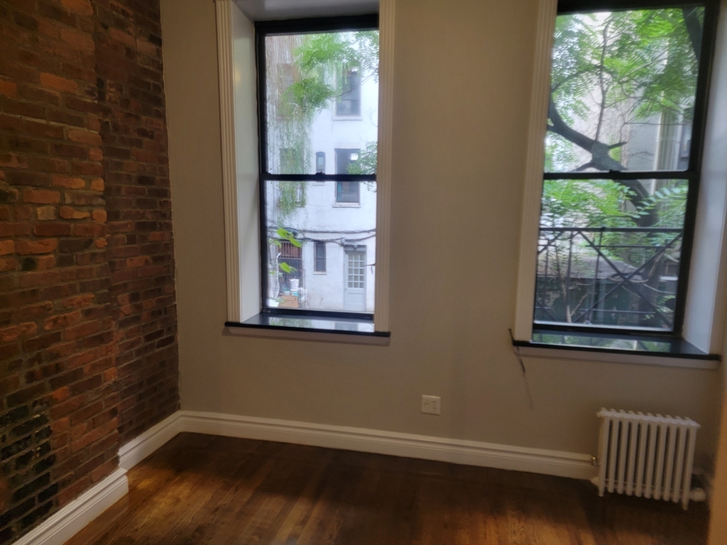 250 Mott Street - Photo 5