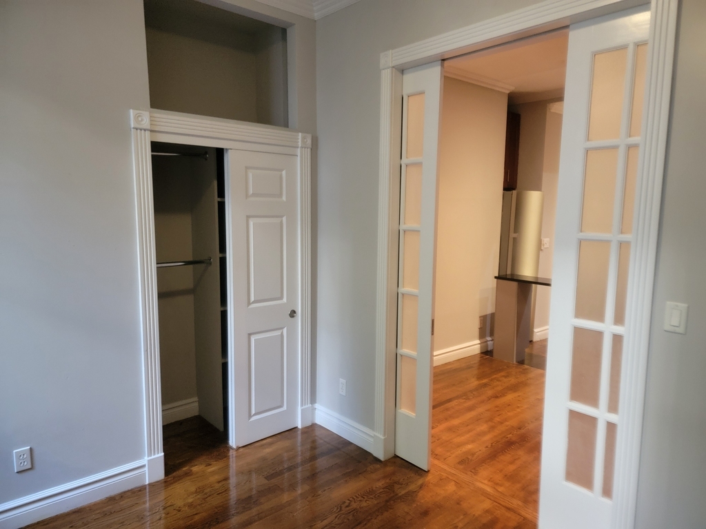 250 Mott Street - Photo 6