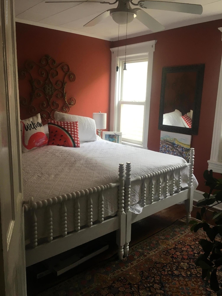 56 Heck Avenue - Photo 8