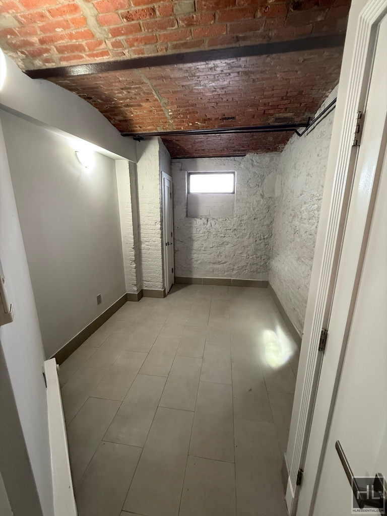 West 103 Street - Photo 6