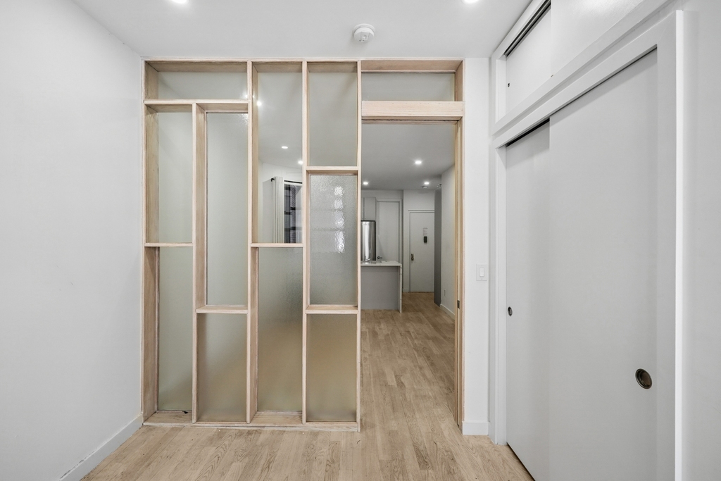 212 Lafayette Street - Photo 0