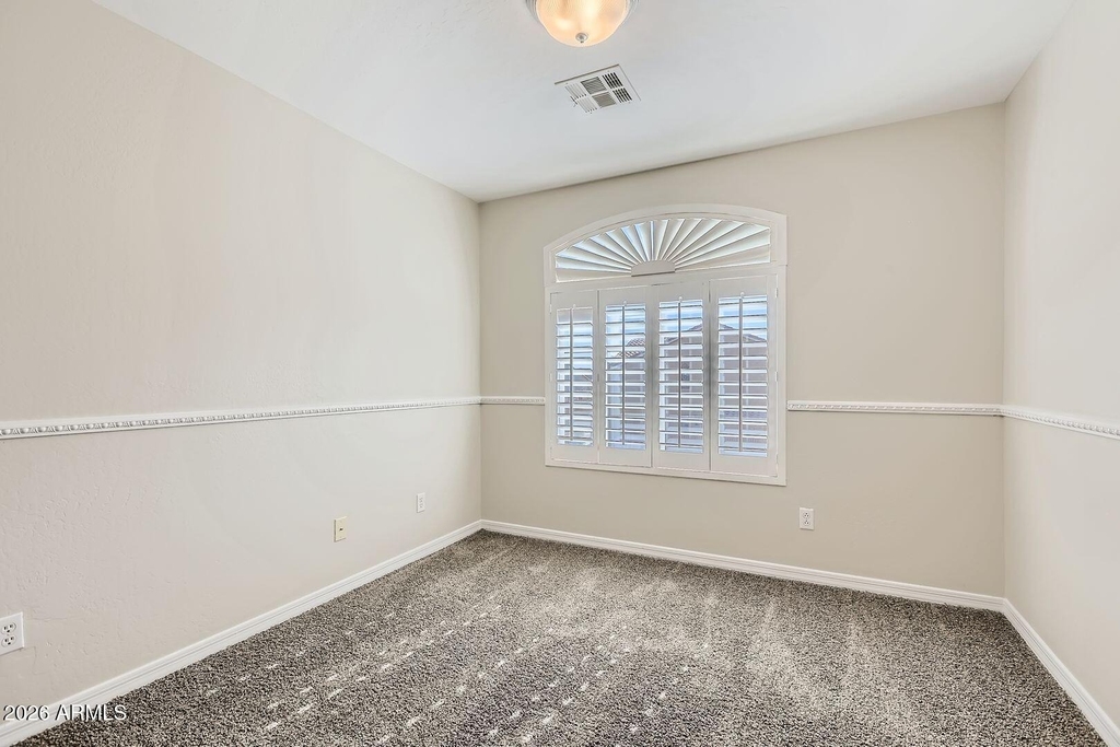 17456 W Mauna Loa Lane - Photo 8