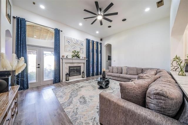 508 Audubon Drive - Photo 1