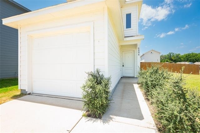 6804 Bramblewood Drive - Photo 5