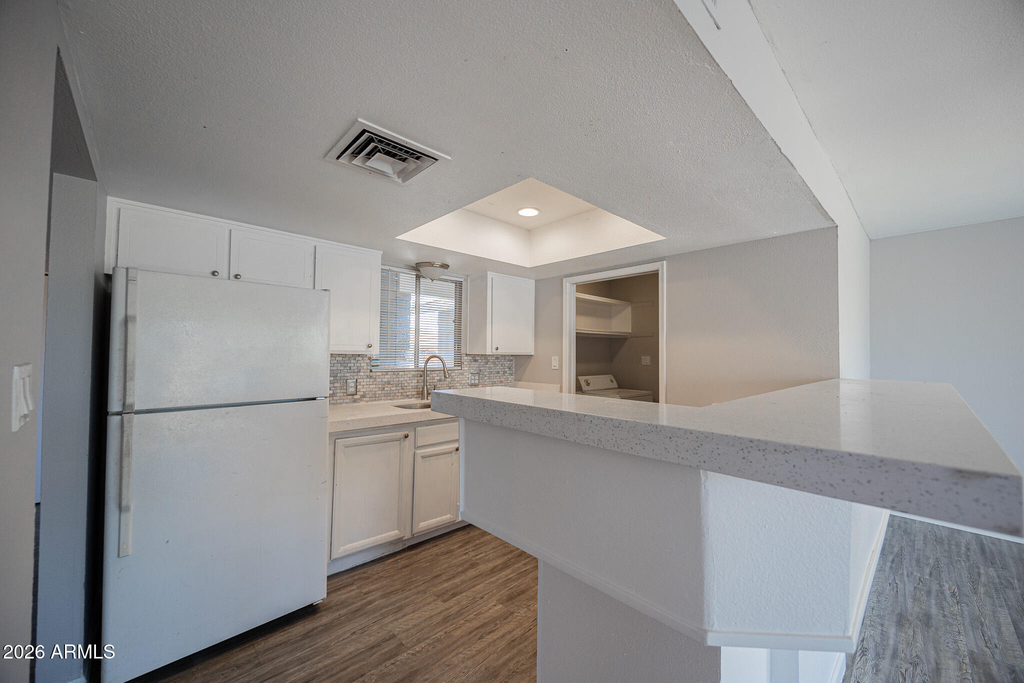4704 S La Rosa Drive - Photo 10
