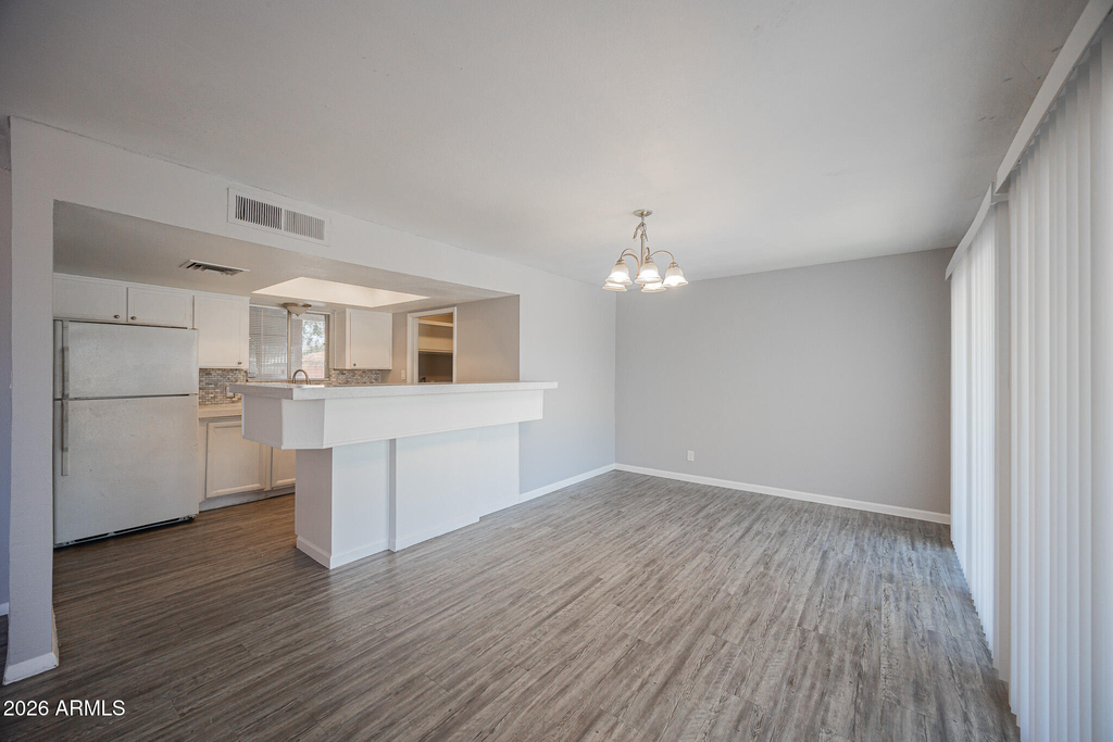 4704 S La Rosa Drive - Photo 7