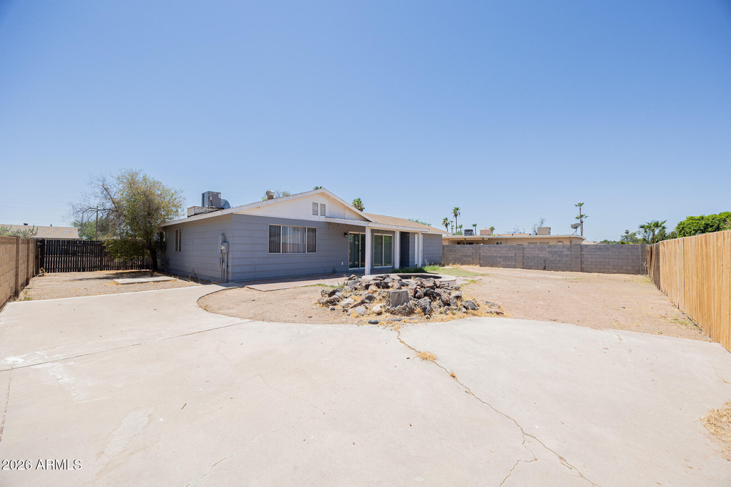 4704 S La Rosa Drive - Photo 23