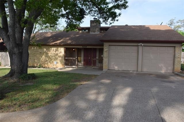 2808 Bent Tree Lane - Photo 0
