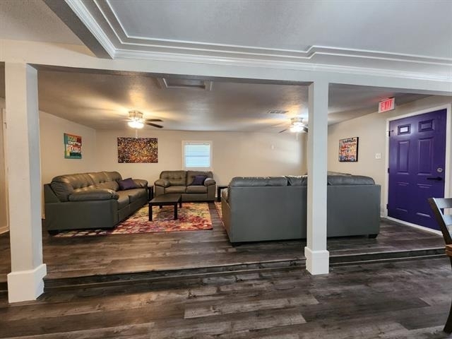 718 College - Photo 1