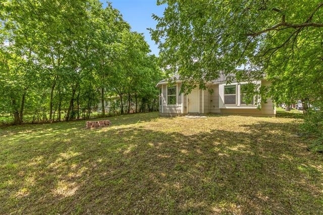 2836 Kilburn Avenue - Photo 26