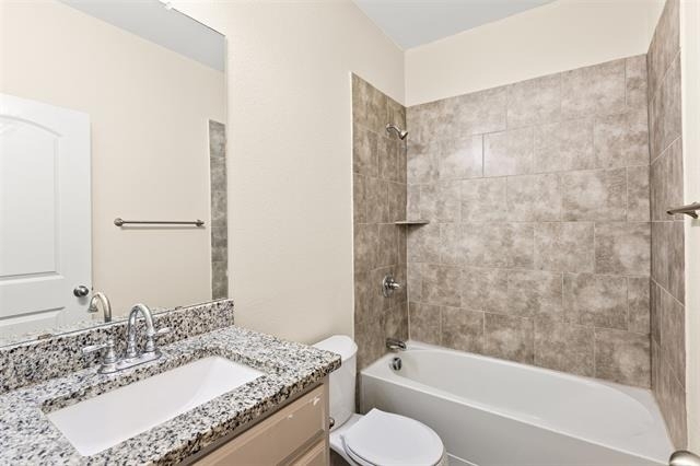 2836 Kilburn Avenue - Photo 22