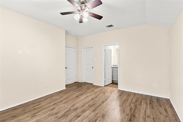 2836 Kilburn Avenue - Photo 13