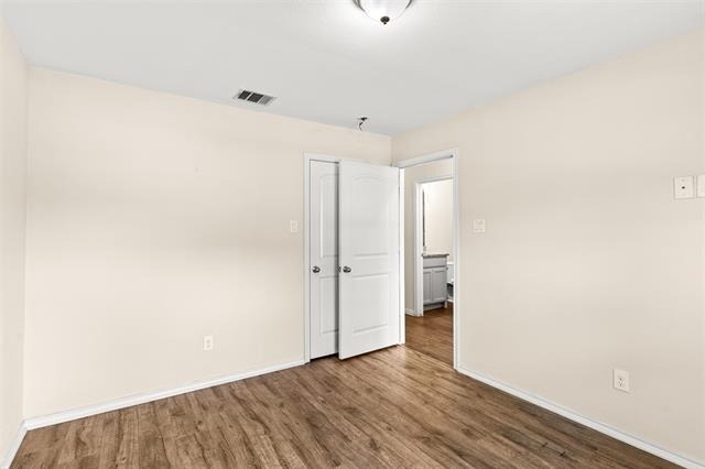 2836 Kilburn Avenue - Photo 19