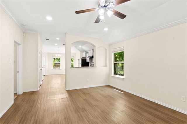 2836 Kilburn Avenue - Photo 1