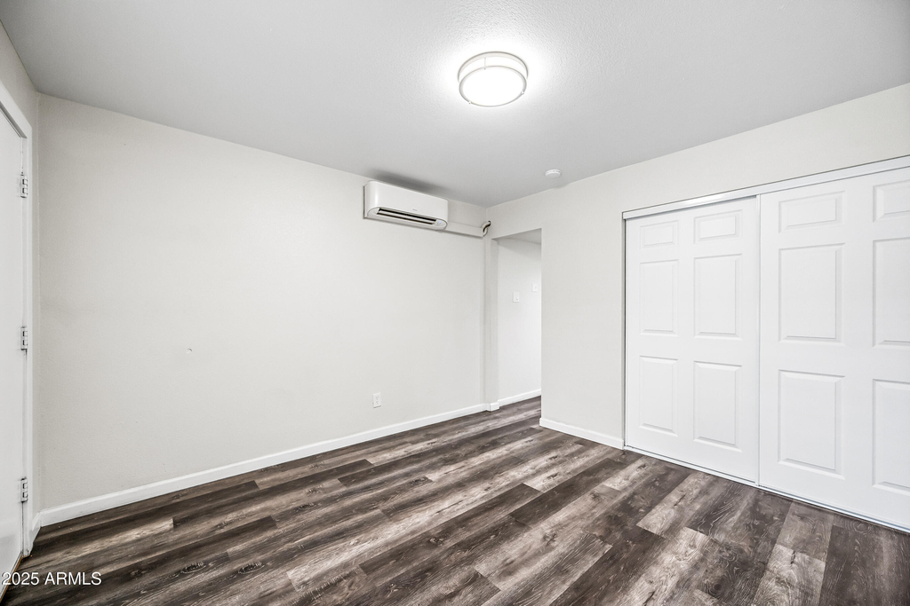 3025 N 32nd Street - Photo 4