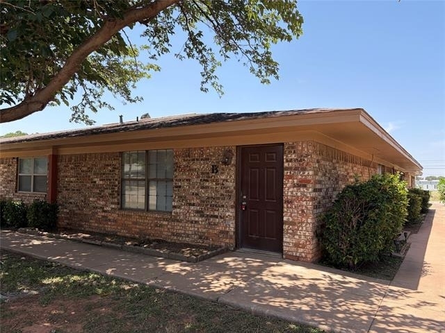 3442 State Street - Photo 1