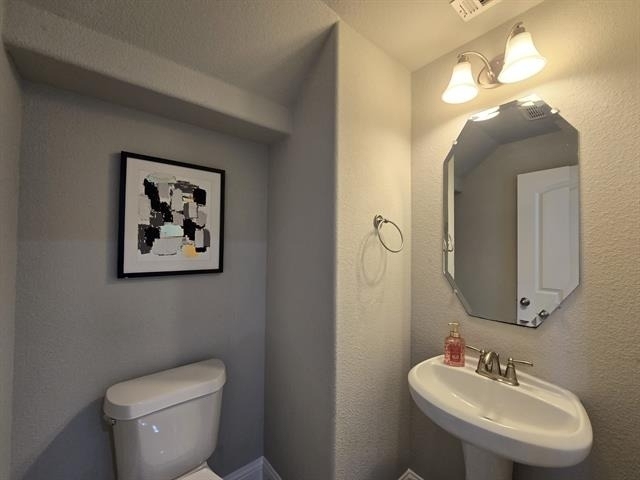 8704 Mccutchins Drive - Photo 16