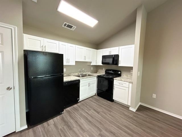 6108 Abrams Road - Photo 4